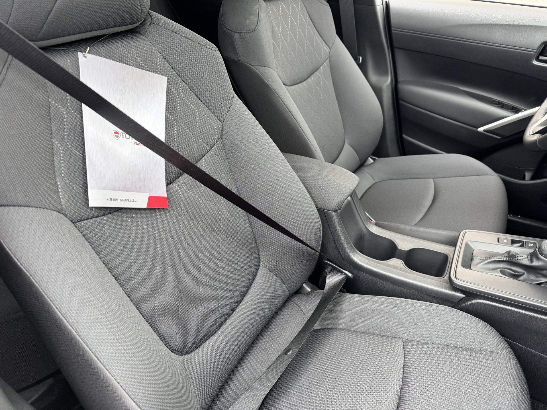 Used 2026 Toyota Corolla Cross LE image 15