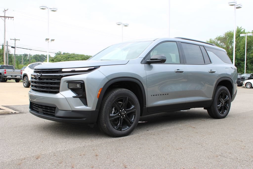 New 2027 Chevrolet Traverse LT w/ Midnight/Sport Edition AWD/4WD image 10