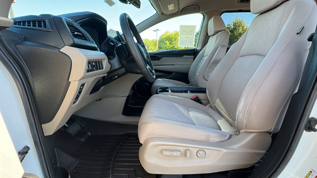 Used 2022 Honda Odyssey EX image 29