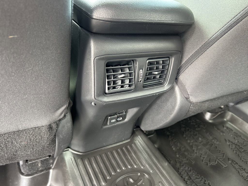 Used 2024 Toyota RAV4 AWD Hybrid image 14