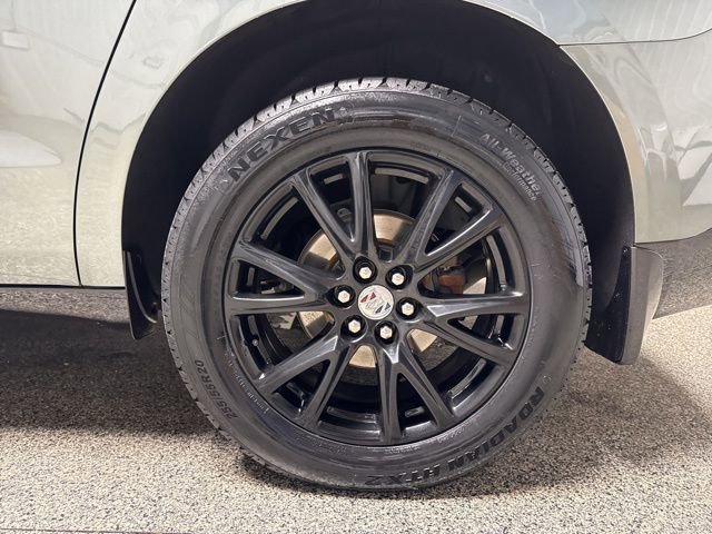 Used 2023 Buick Enclave Premium w/ Experience Buick Package AWD/4WD image 19
