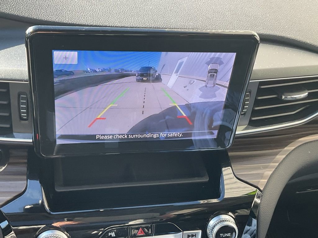 Used 2023 Ford Explorer Limited w/ Equipment Group 301A image 27