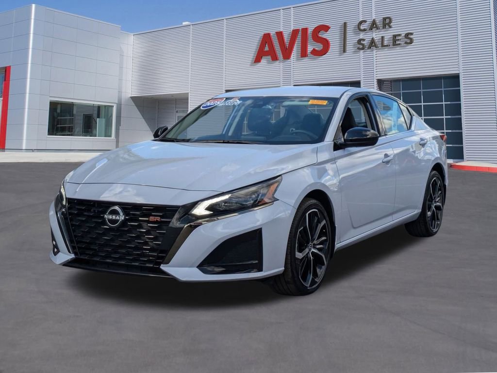 Used 2025 Nissan Altima 2.5 SR