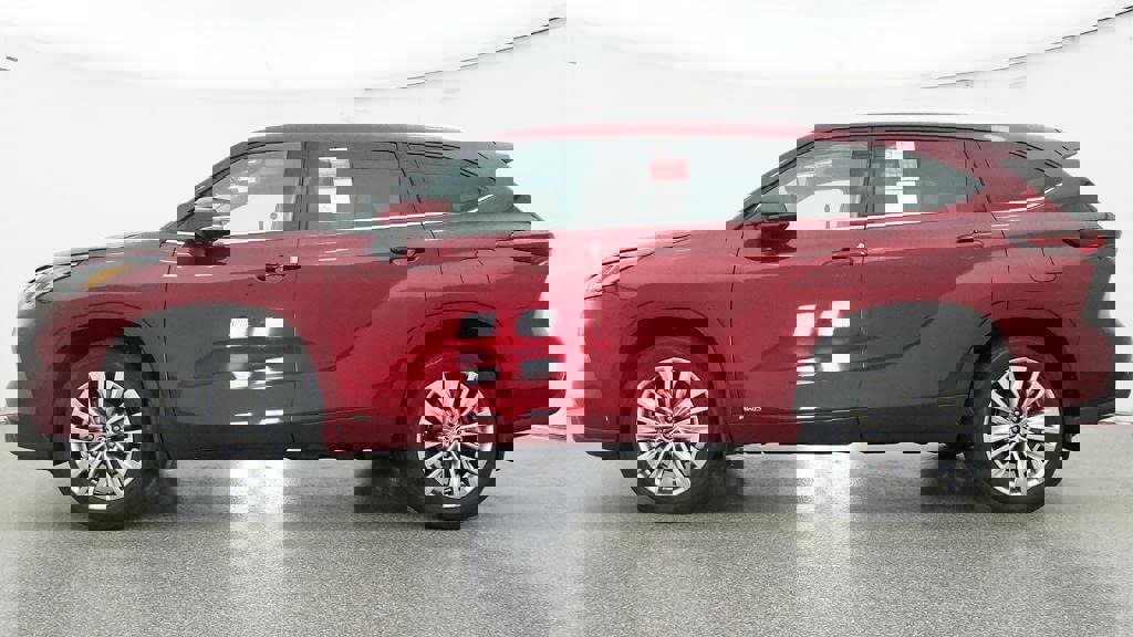 New 2026 Toyota Highlander Platinum image 19