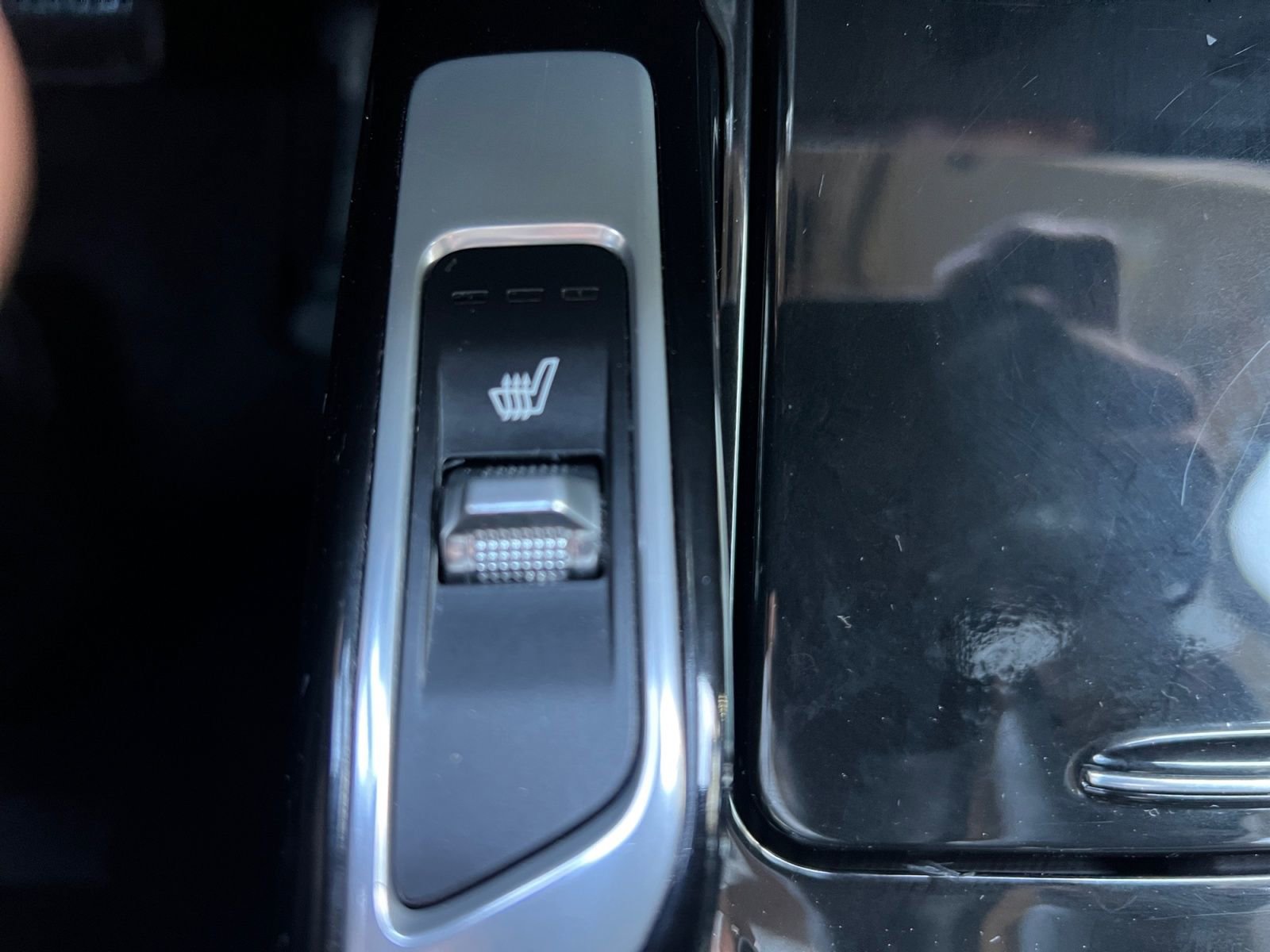 Used 2022 Kia Sorento SX image 30