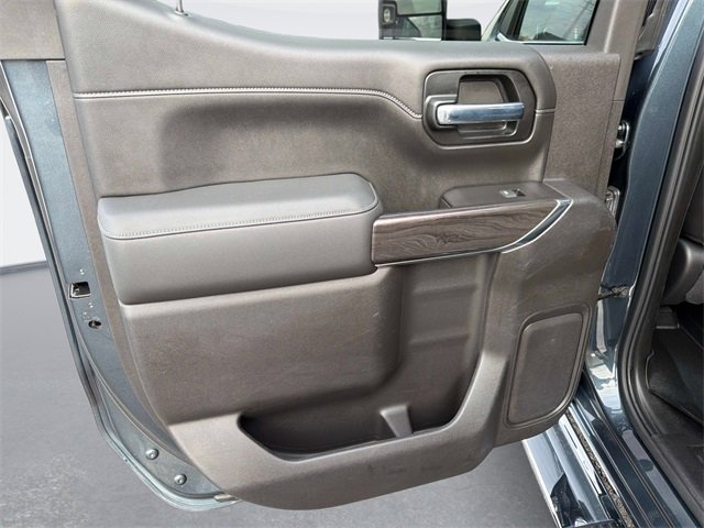 Used 2020 Chevrolet Silverado 1500 LTZ w/ LTZ Plus Package image 15