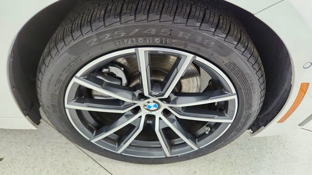 Used 2025 BMW 230i xDrive Coupe w/ Premium Package image 52