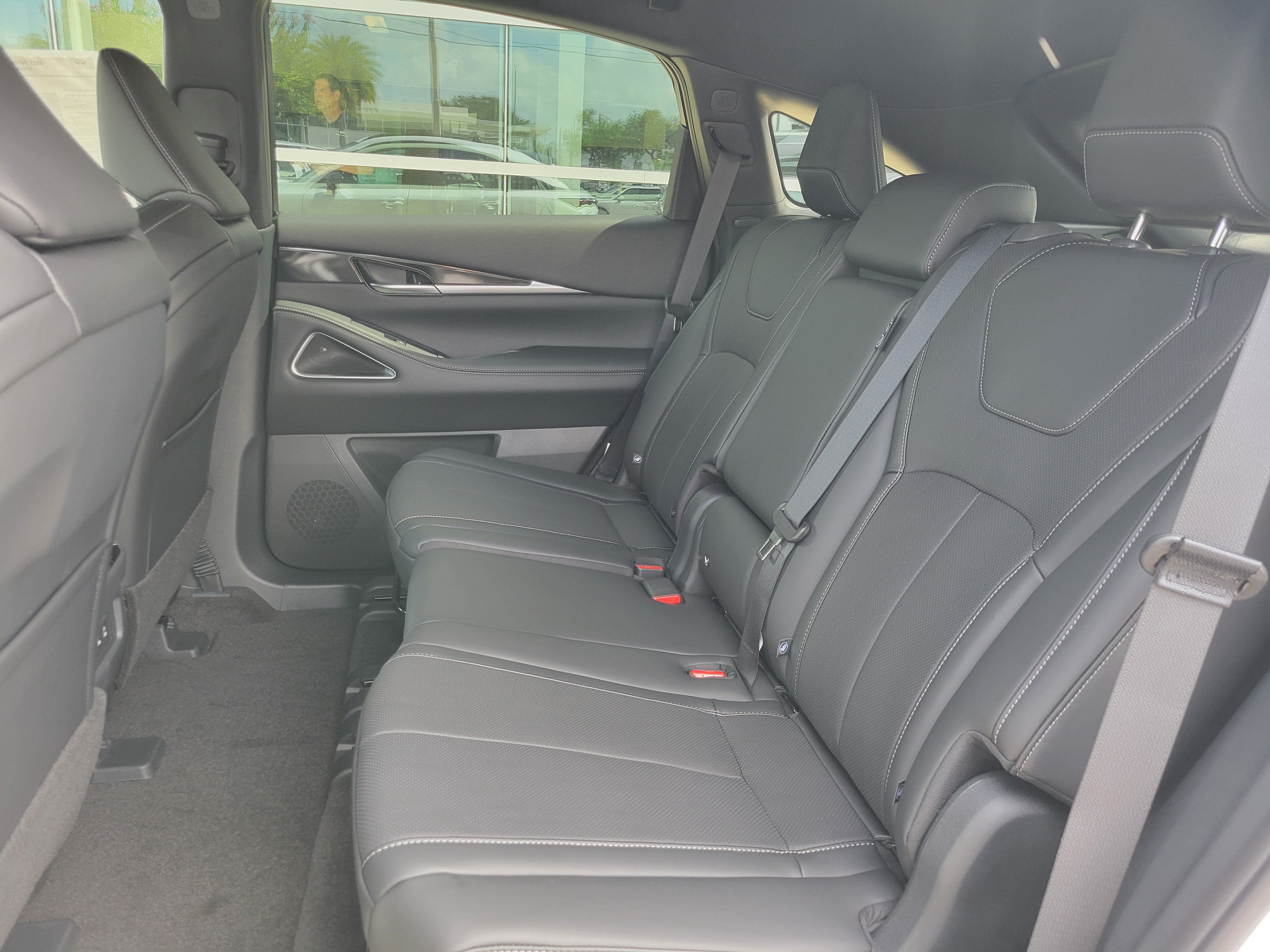 New 2027 INFINITI QX65 Autograph w/ Cargo Package AWD/4WD image 16