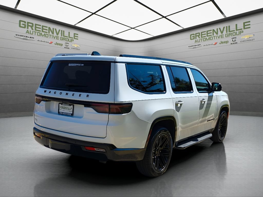 Used 2024 Jeep Wagoneer Series II RWD image 9