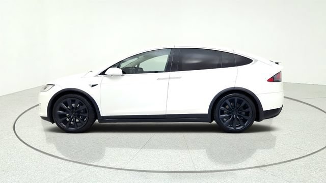 Used 2018 Tesla Model X 75D AWD/4WD image 5