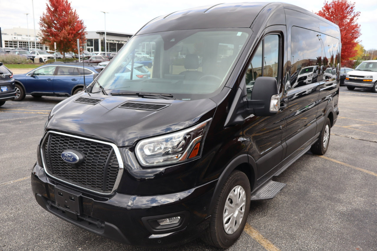 Used 2023 Ford Transit 350 XL image 3