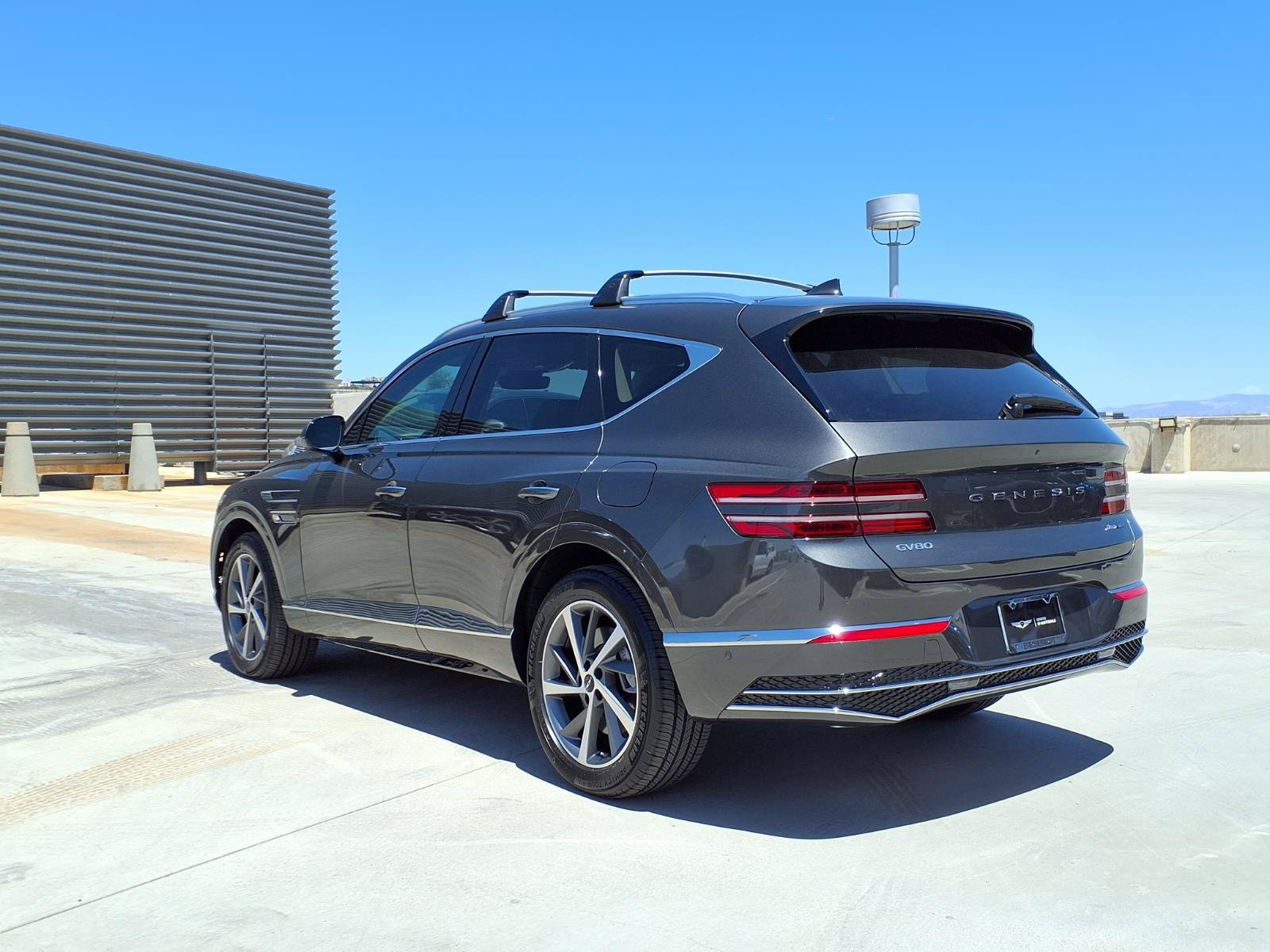 Certified 2026 Genesis GV80 3.5T Advanced AWD/4WD image 4