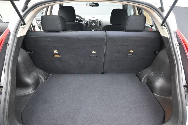 Used 2014 Nissan Juke S FWD image 23