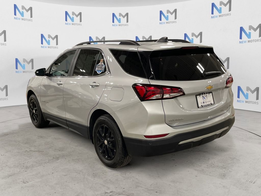 Used 2022 Chevrolet Equinox LT image 3