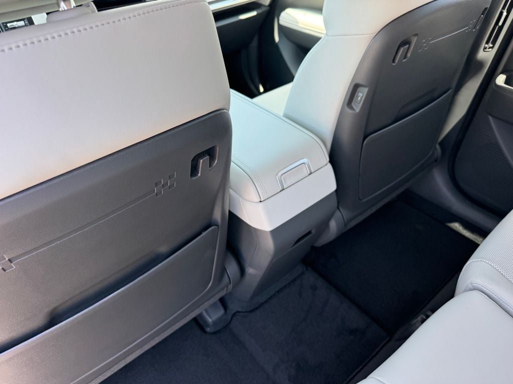 New 2026 Hyundai Santa Fe SEL FWD image 16