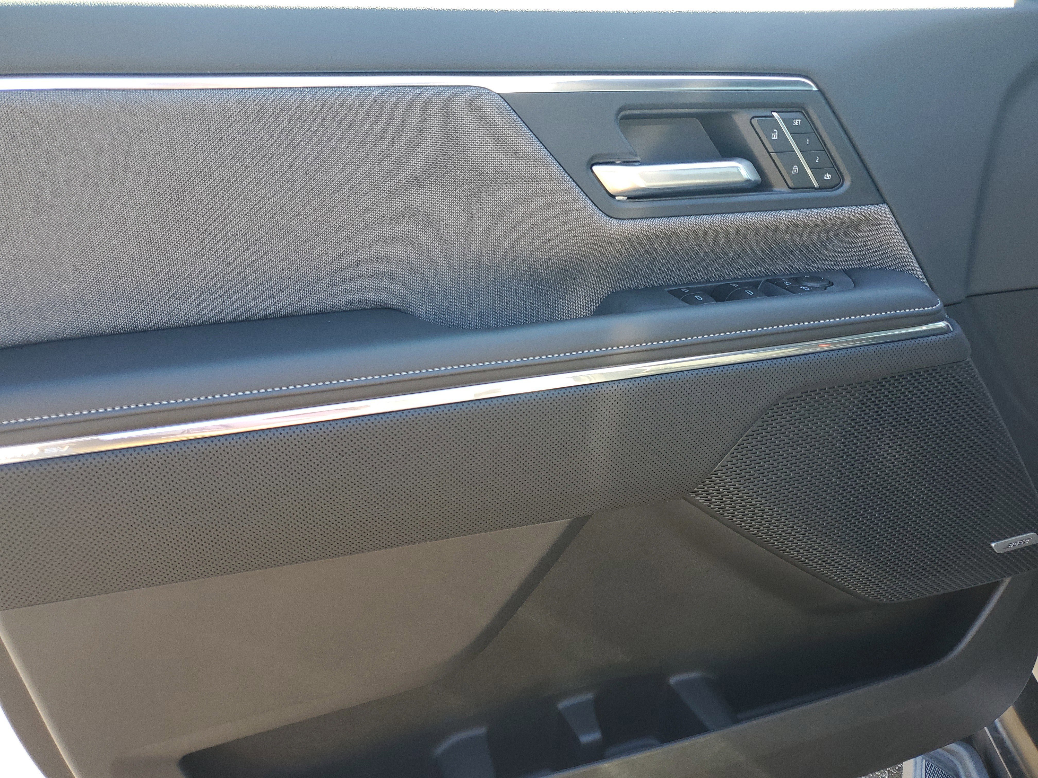 New 2026 GMC Sierra EV Elevation w/ Premium Package image 18