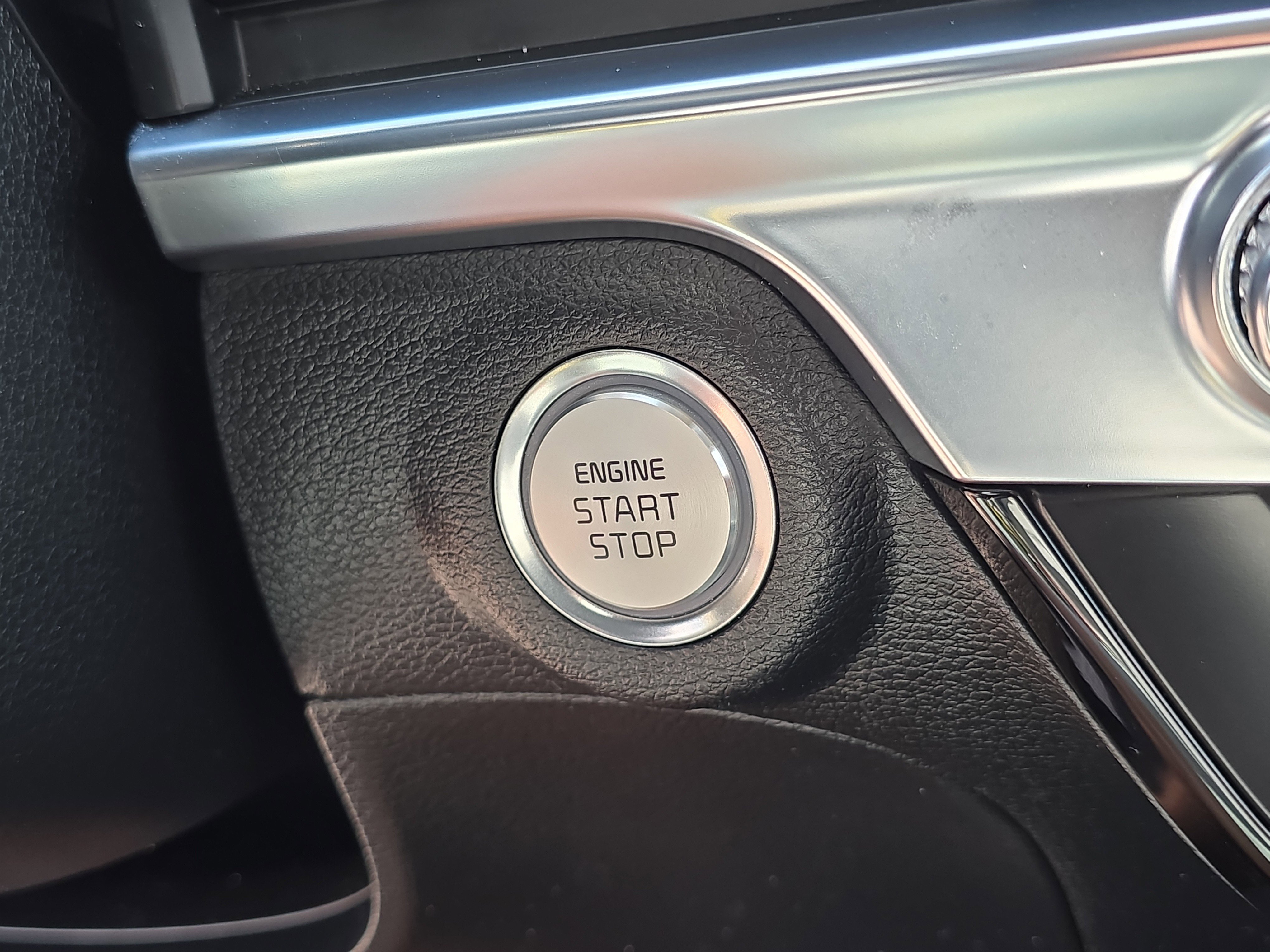 Certified 2024 Kia Telluride SX image 29