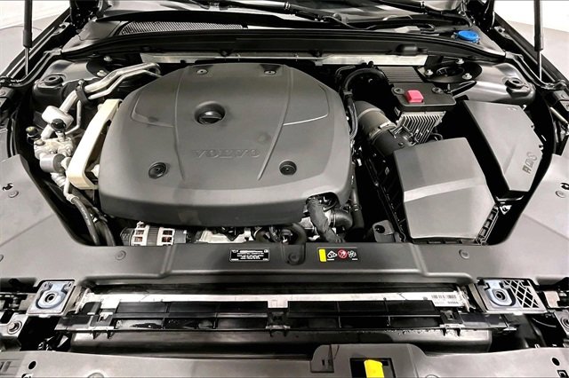 Used 2019 Volvo S60 T5 Momentum w/ Premium Package image 9