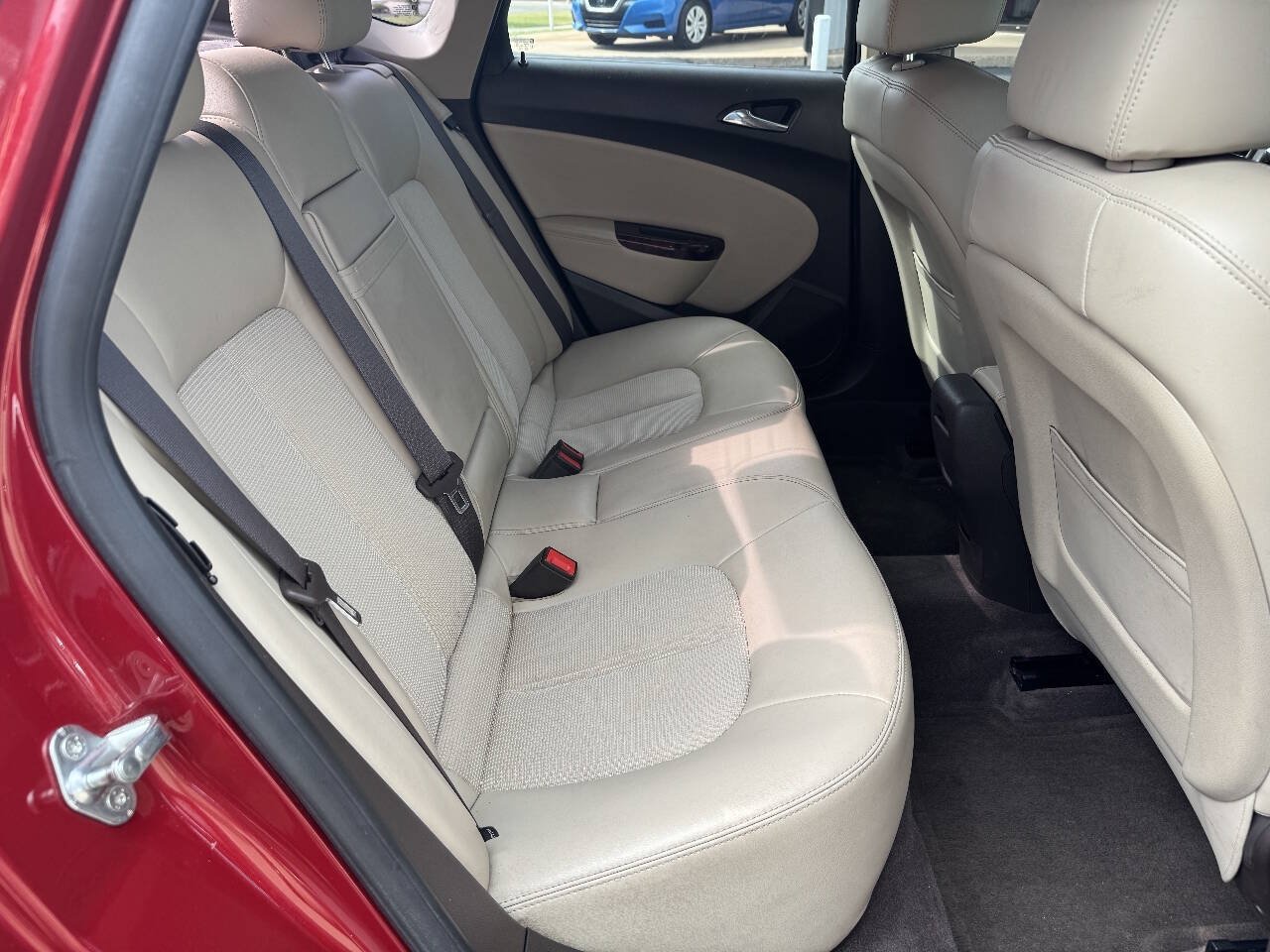 Used 2012 Buick Verano Convenience FWD image 22