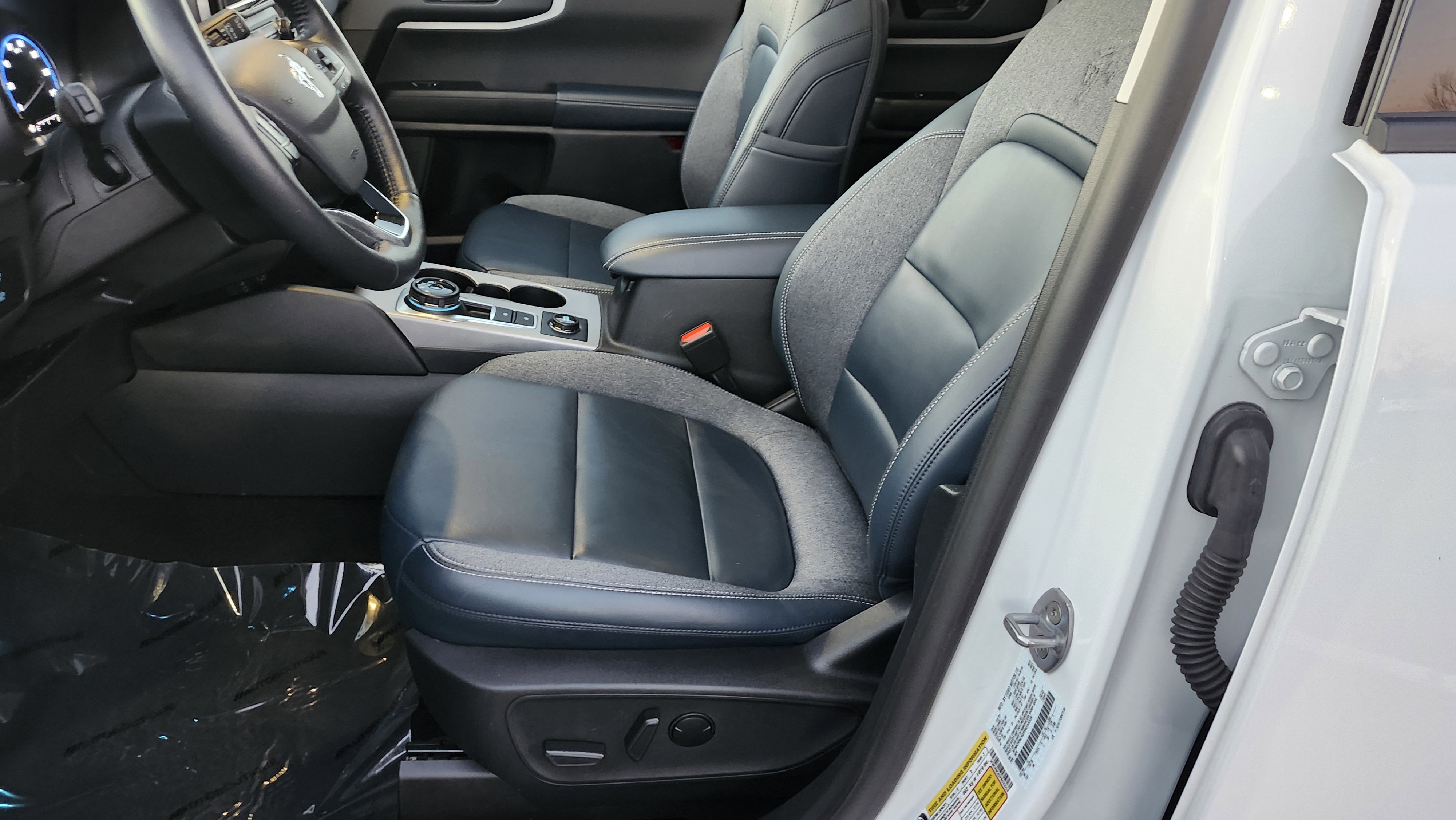 Used 2023 Ford Bronco Sport Outer Banks w/ Tech Package image 23