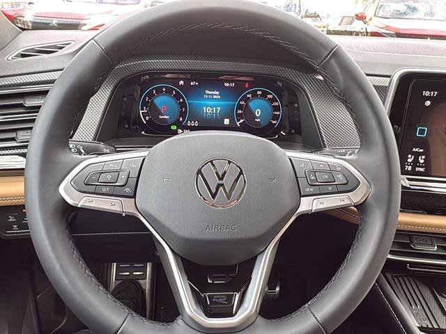 New 2026 Volkswagen Atlas Cross Sport SEL R-Line image 16