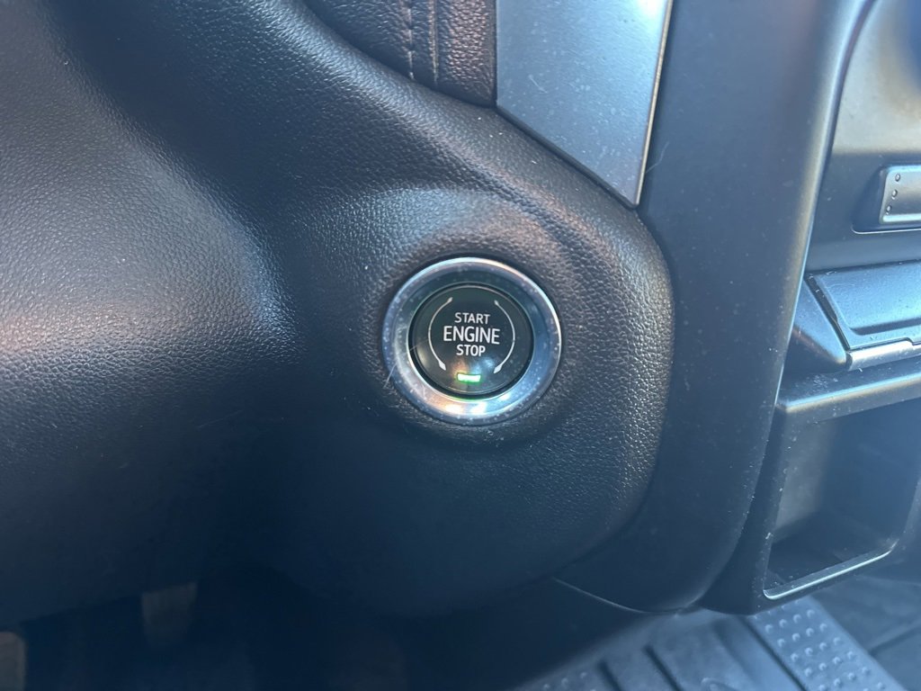 Used 2020 Chevrolet Silverado 1500 LT w/ All-Star Edition image 6