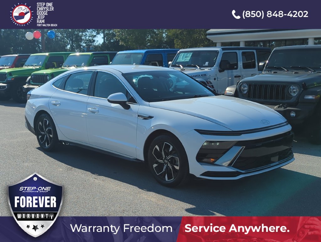 Used 2025 Hyundai Sonata SEL FWD image 8