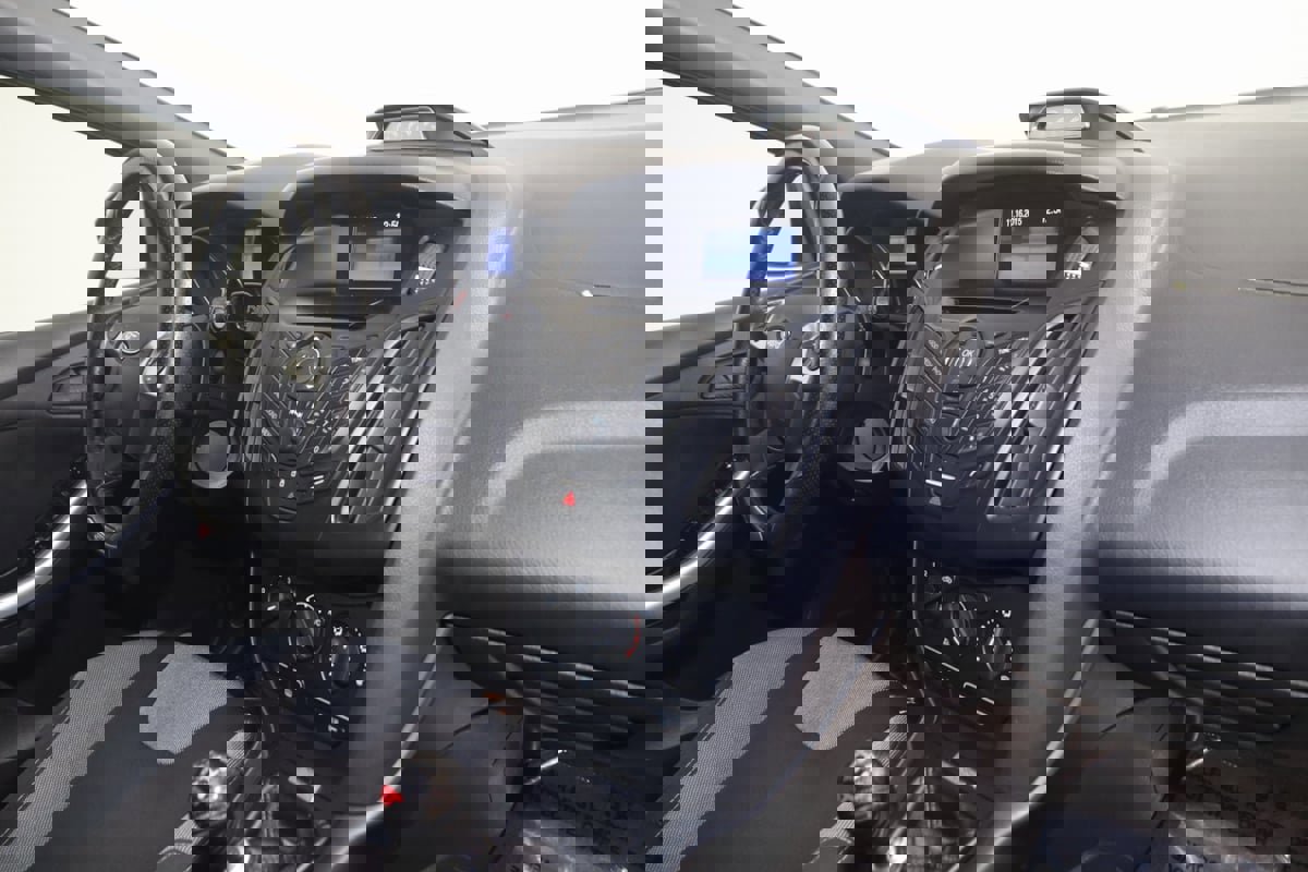 Used 2014 Ford Focus ST image 32