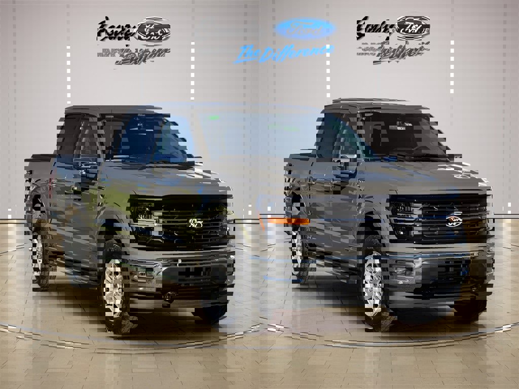 New 2025 Ford F150 XLT w/ Equipment Group 302A MID