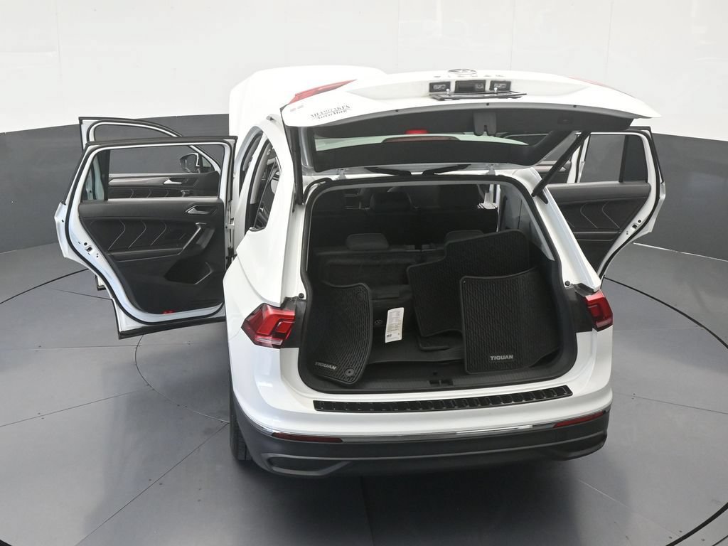 Used 2023 Volkswagen Tiguan SE FWD image 68