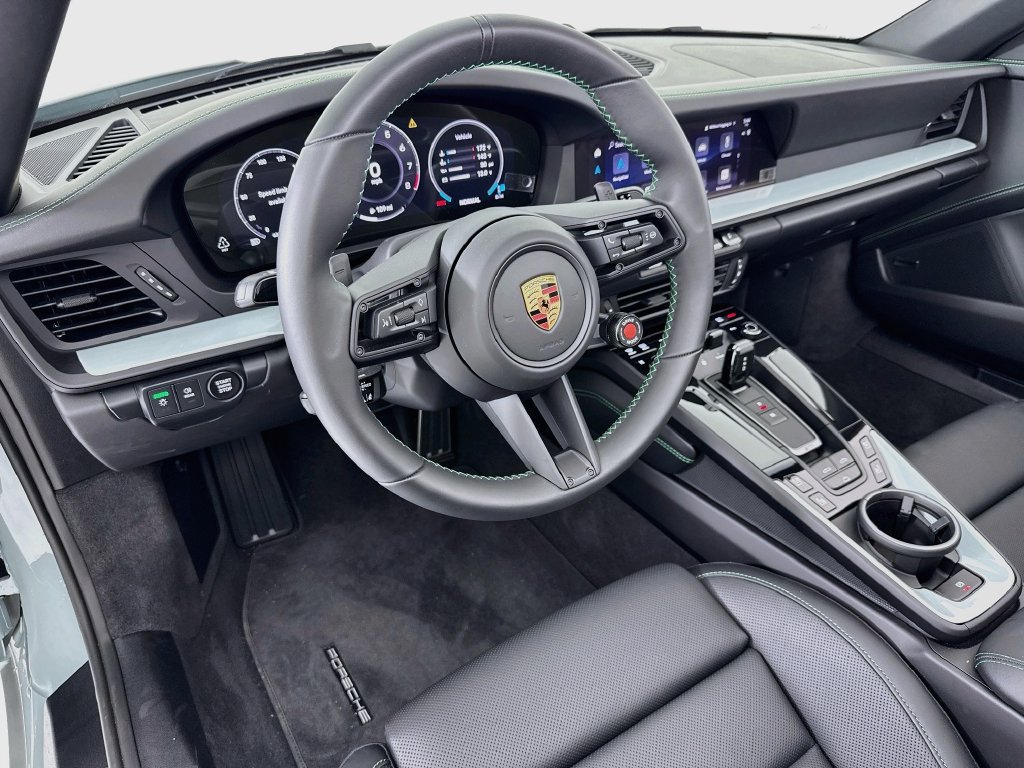 Used 2026 Porsche 911 Carrera 4S AWD/4WD image 4