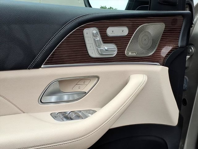 Used 2022 Mercedes-Benz GLE 350 4MATIC image 10