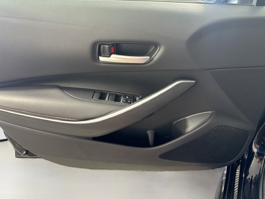 Used 2024 Toyota Corolla SE FWD image 12