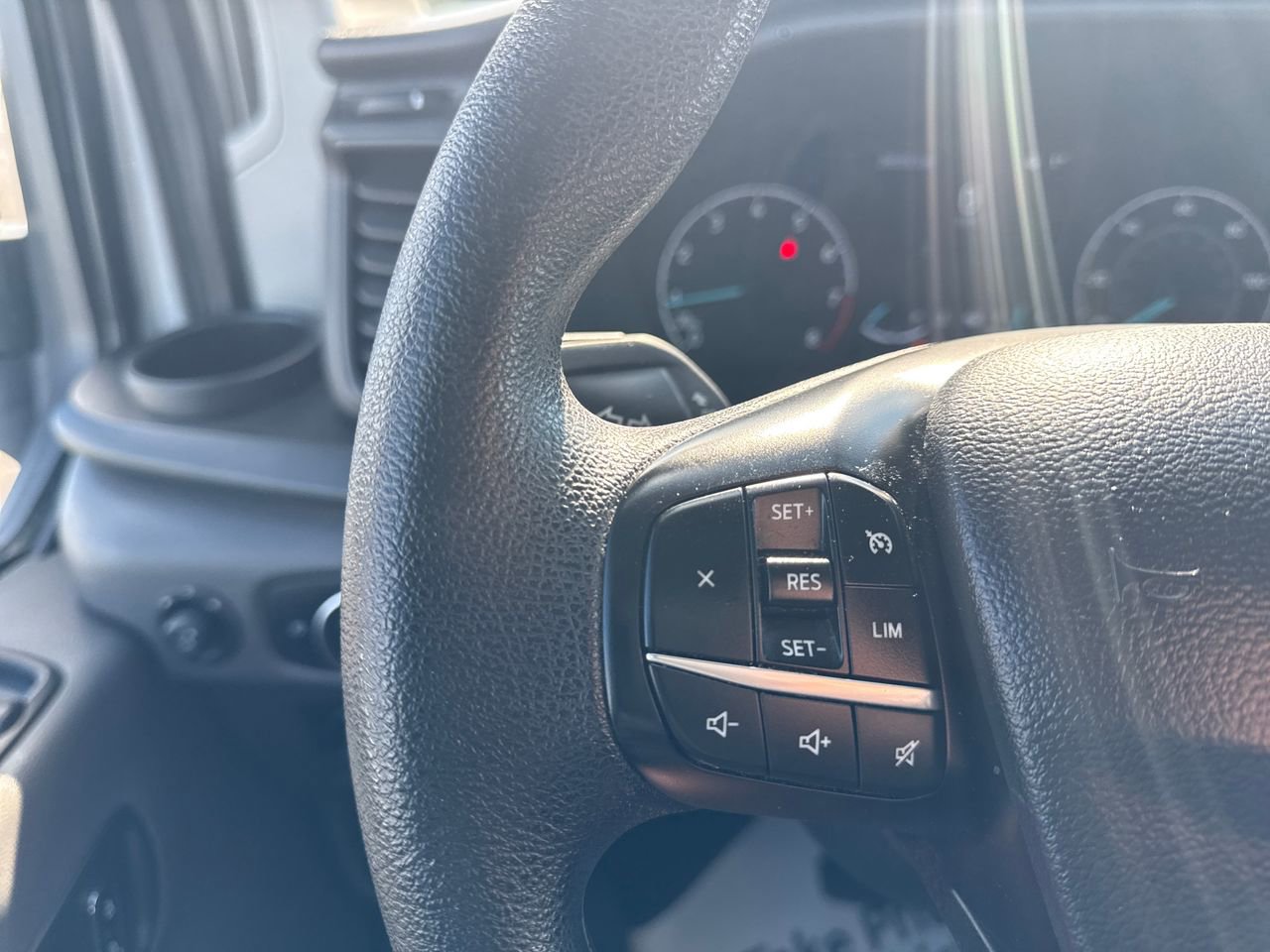 Used 2024 Ford Transit 250 Low Roof AWD w/ Exterior Upgrade Package image 26