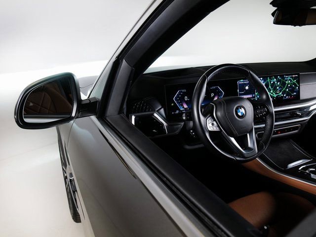 Used 2024 BMW X5 xDrive40i w/ Premium Package AWD/4WD image 27