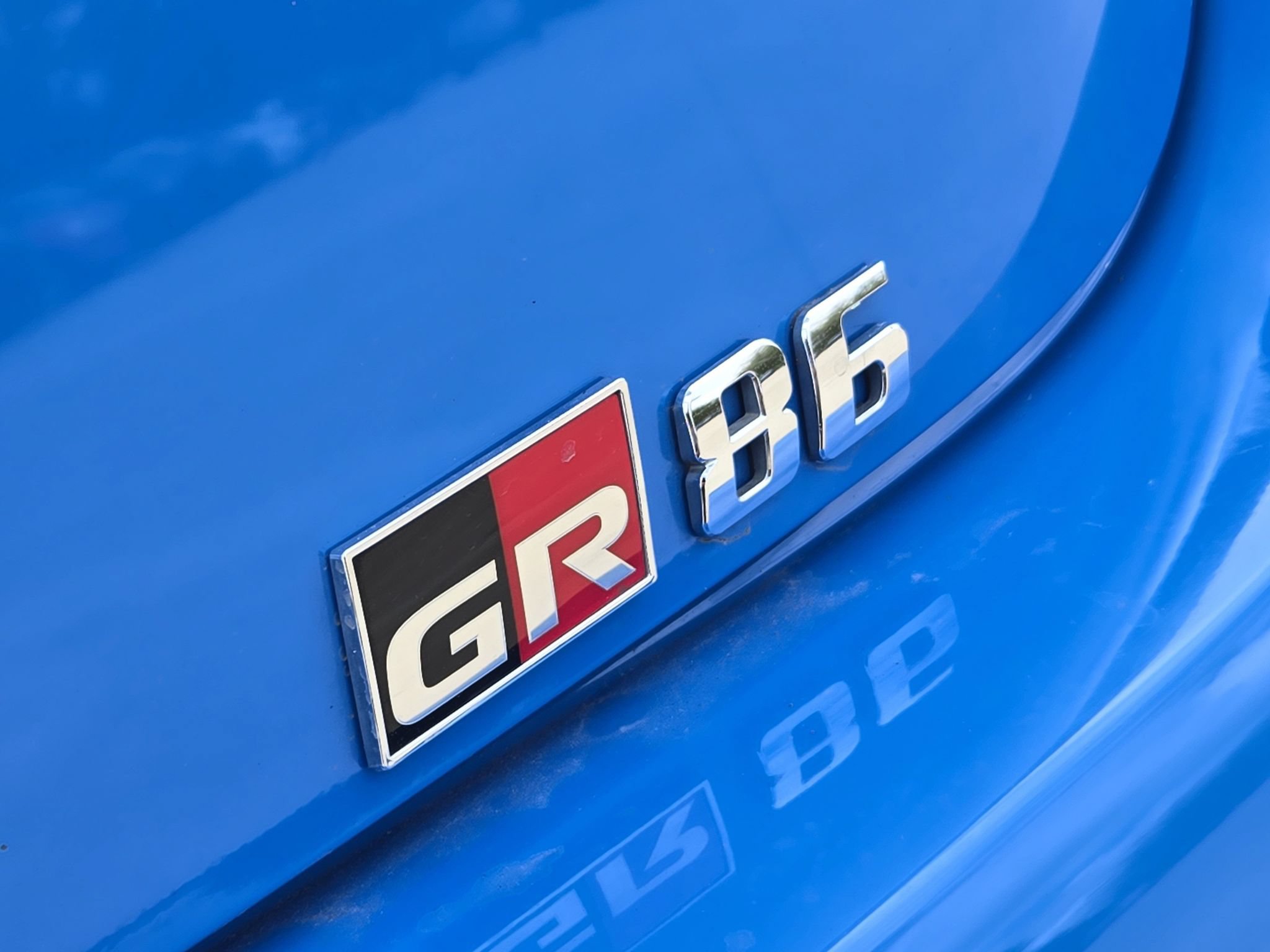 Used 2024 Toyota GR86 RWD image 12