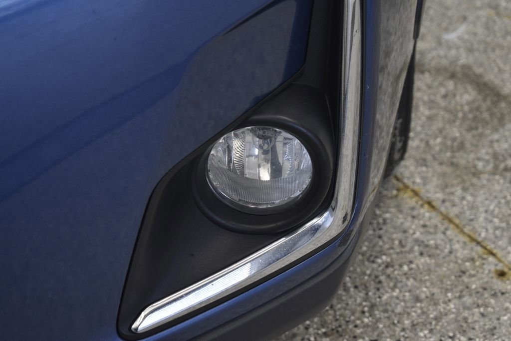 Used 2017 Subaru Crosstrek 2.0i Limited image 20