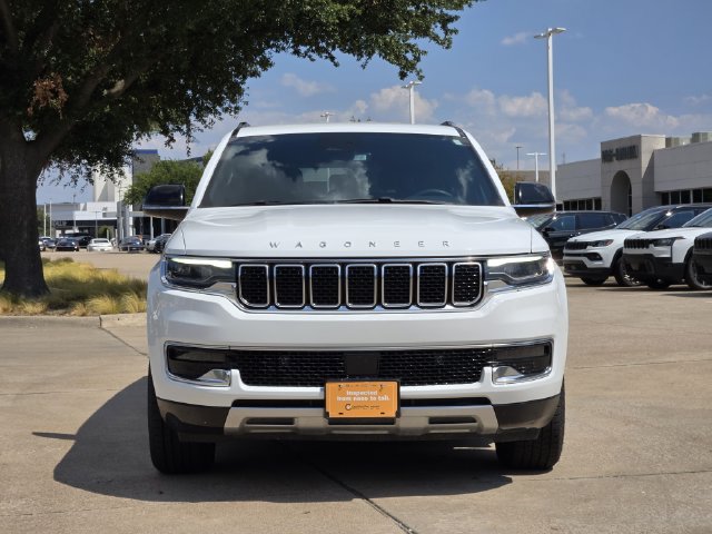 Certified 2024 Jeep Wagoneer Series II w/ Flexible Seating Group AWD/4WD image 2