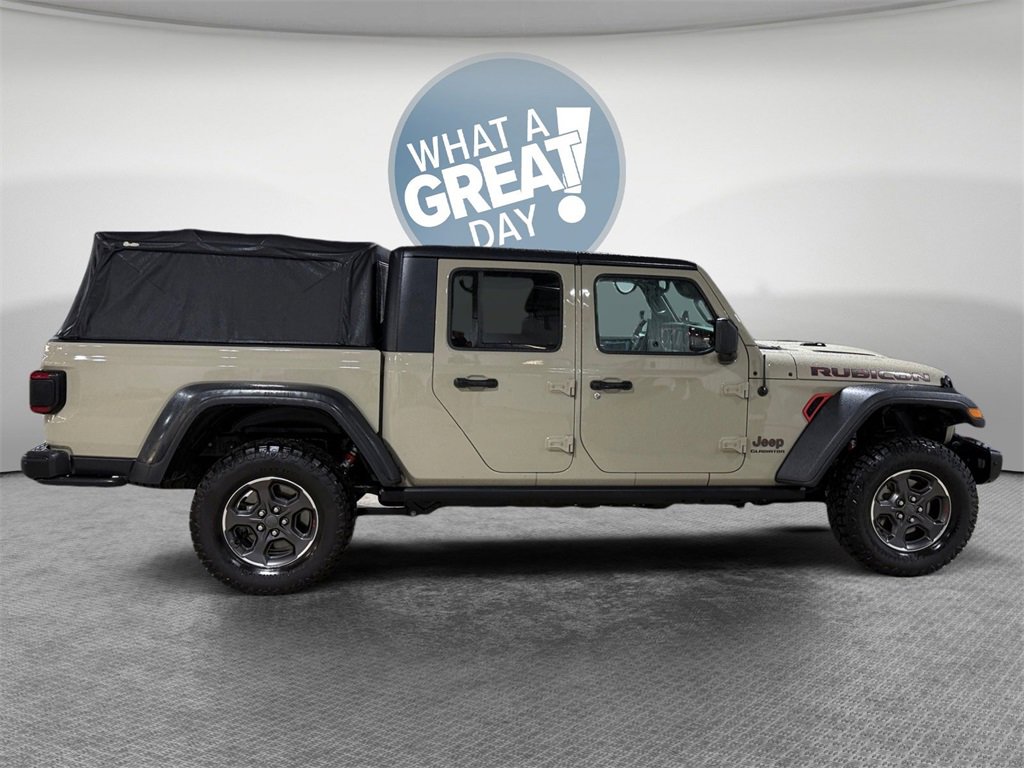 Used 2020 Jeep Gladiator Rubicon image 2
