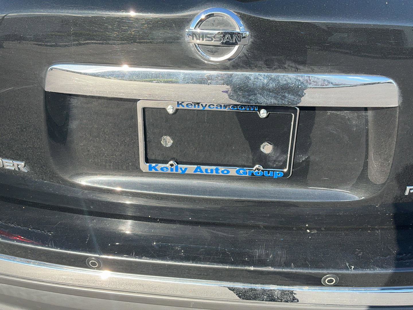 Used 2019 Nissan Pathfinder Platinum image 35