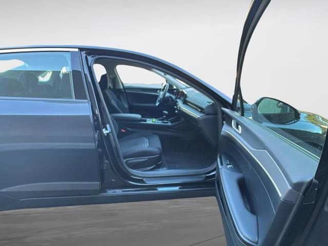 New 2026 Kia K5 LXS image 15