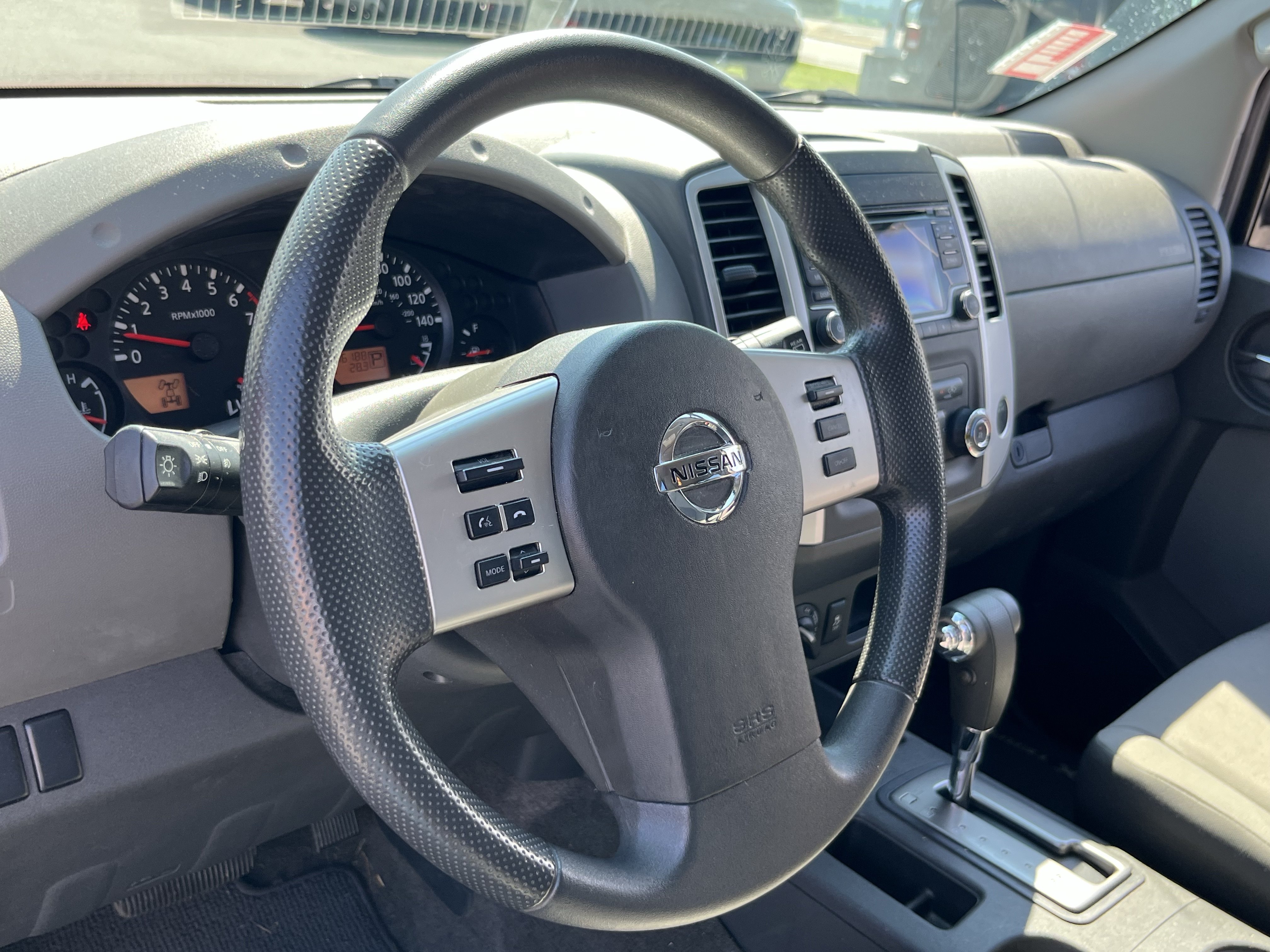 Used 2015 Nissan Xterra S w/ Value Package AWD/4WD image 21