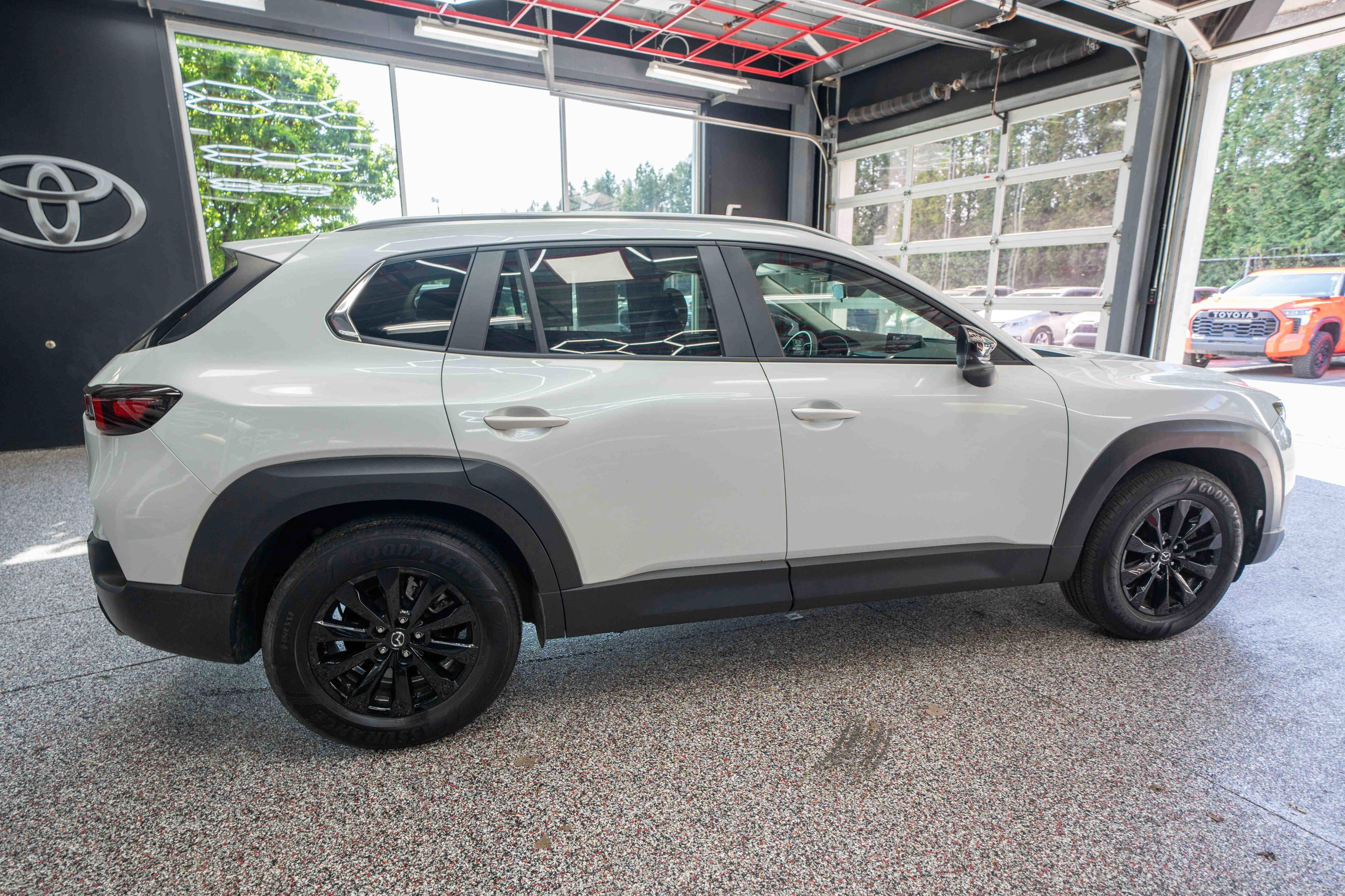Used 2023 MAZDA CX-50 AWD 2.5 S w/ Cargo Package image 4