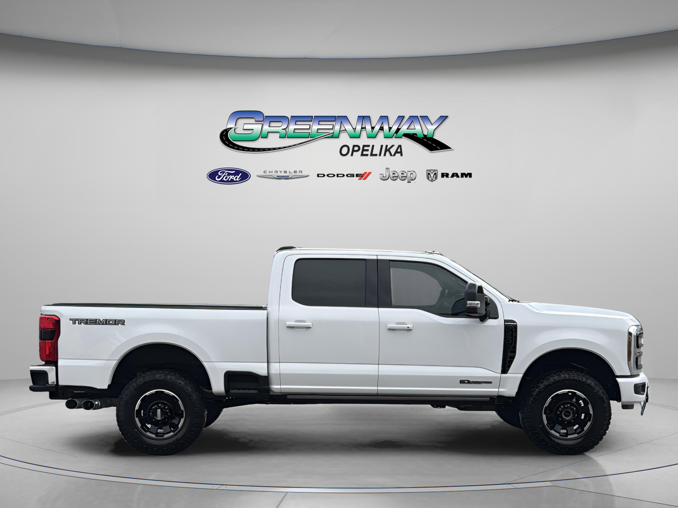 New 2026 Ford F250 Platinum w/ Tremor Off-Road Package image 11