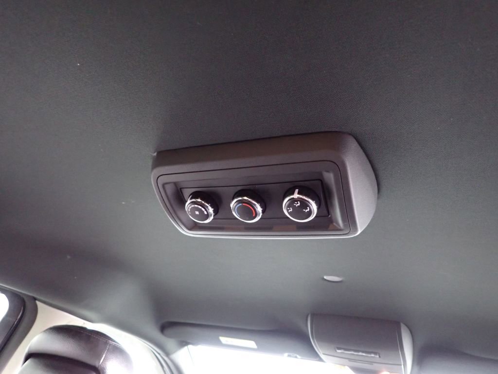 Used 2017 Dodge Grand Caravan SXT image 43