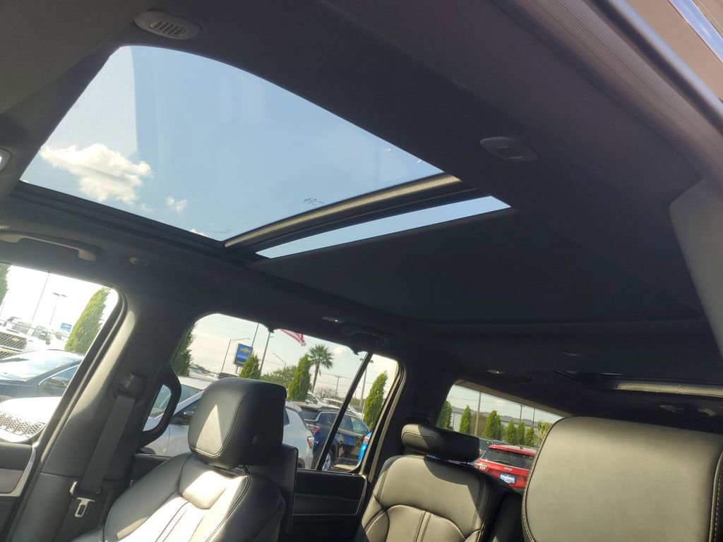 New 2025 Jeep Wagoneer L Series II w/ Convenience Group I image 21