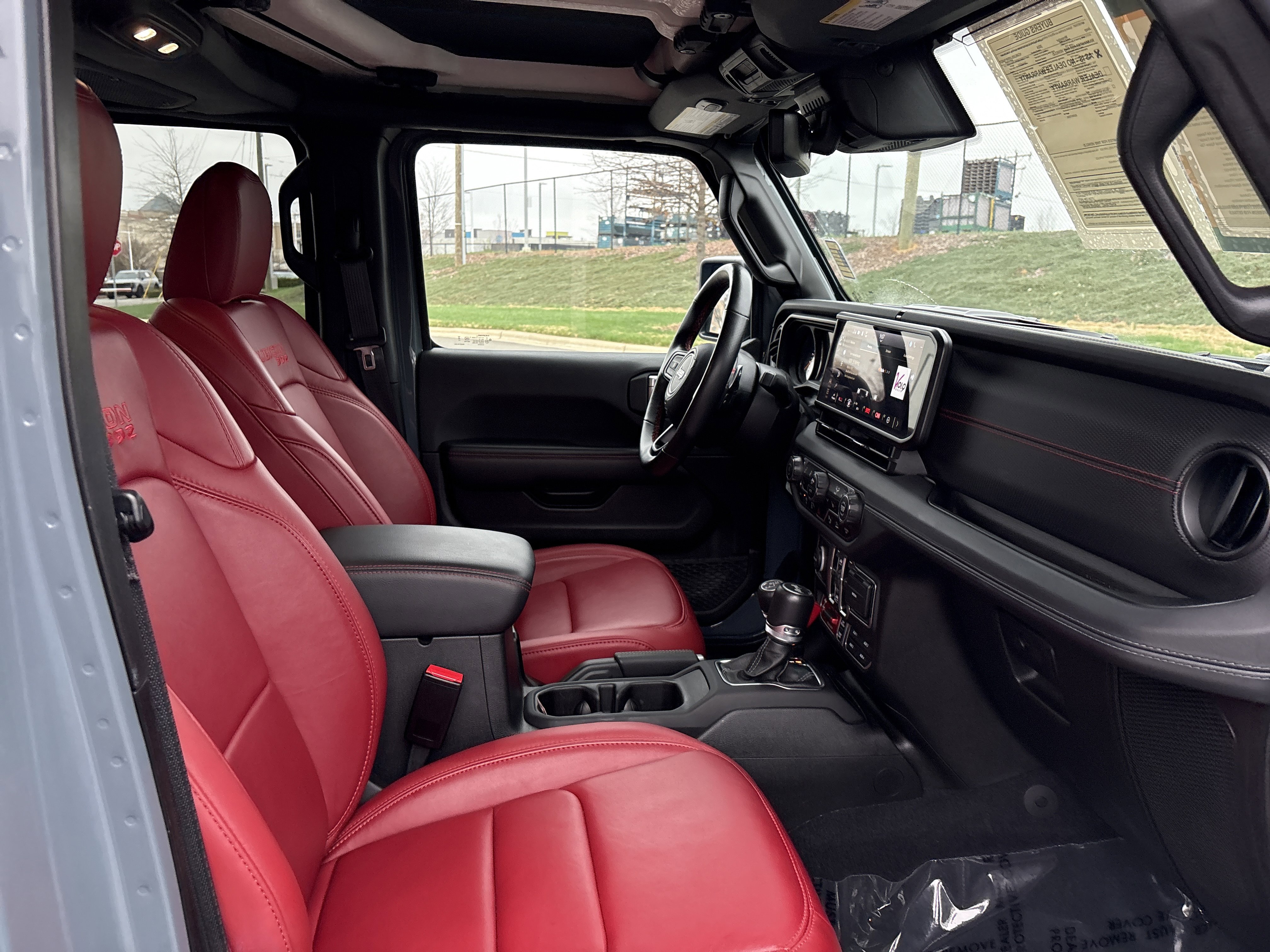 Certified 2024 Jeep Wrangler Unlimited Rubicon 392 w/ Dual Top Group AWD/4WD image 23