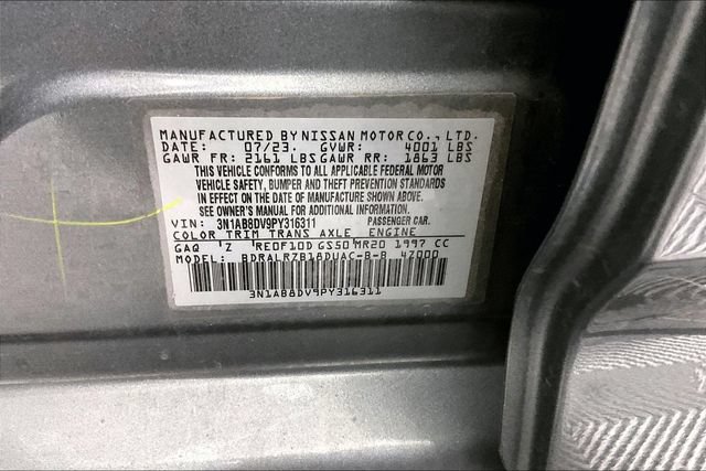 Used 2023 Nissan Sentra SR w/ Midnight Edition Package FWD image 5