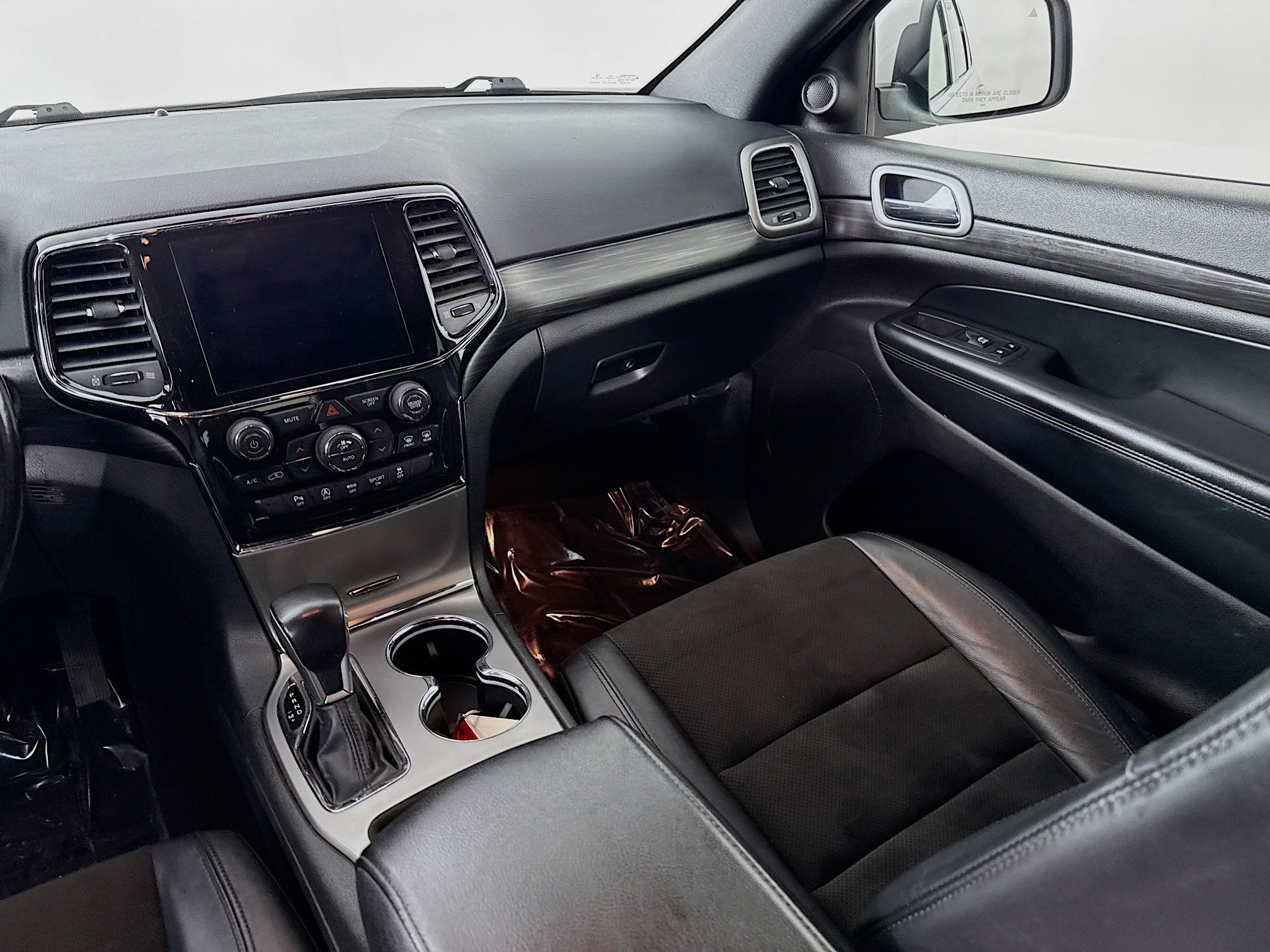Used 2021 Jeep Grand Cherokee Laredo X AWD/4WD image 23