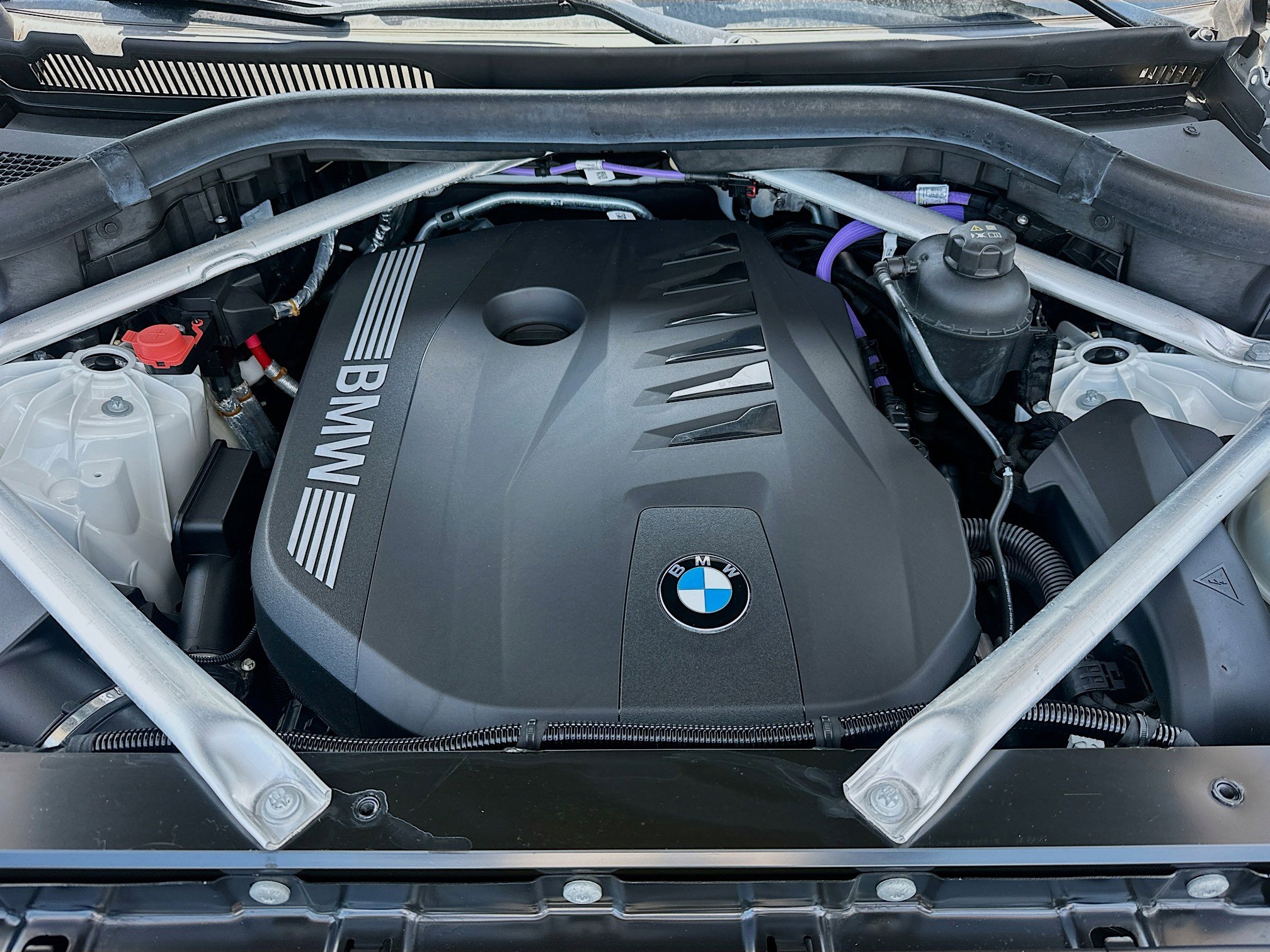 Used 2024 BMW X5 sDrive40i w/ Parking Assistance Package image 36